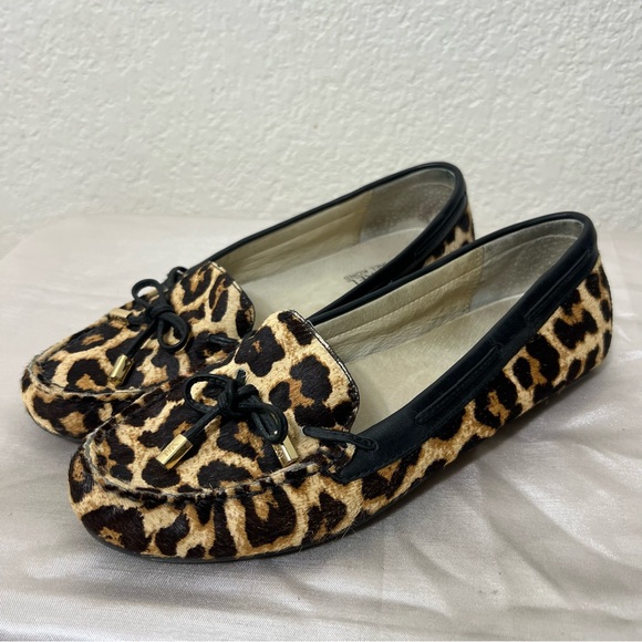 Michael Kors Juliette Driving Loafer Black Tan Leopard Calf Hair Shoe Size 7.5 - Picture 1 of 13